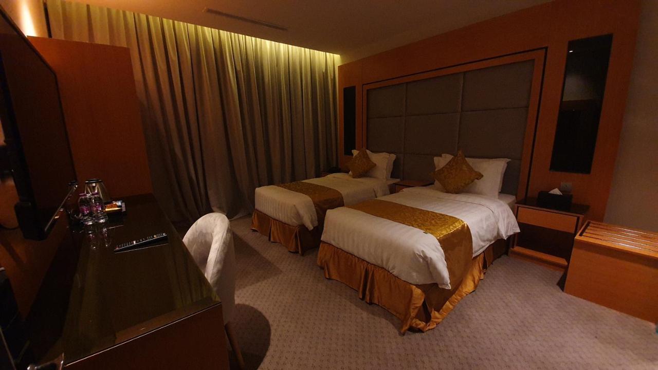Hotel Al Rayyan Tower 3*
